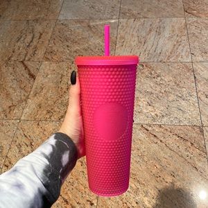 Neon pink Starbucks cup 24oz NEW🌸